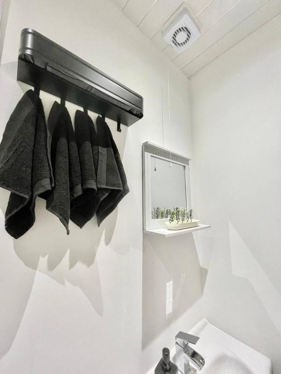Appartamento Cosy Stylish Dumbarton Flat Esterno foto